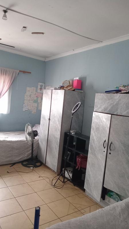 8 Bedroom Property for Sale in Klein Parys Western Cape